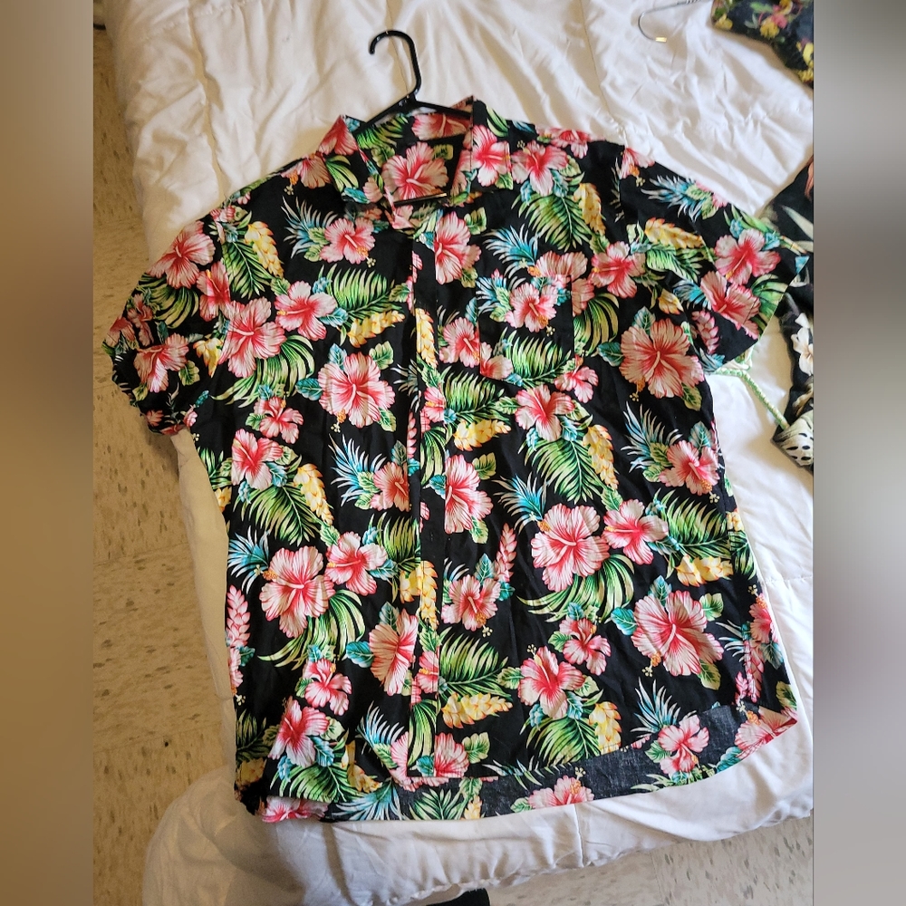 Best Hawaiian Shirt